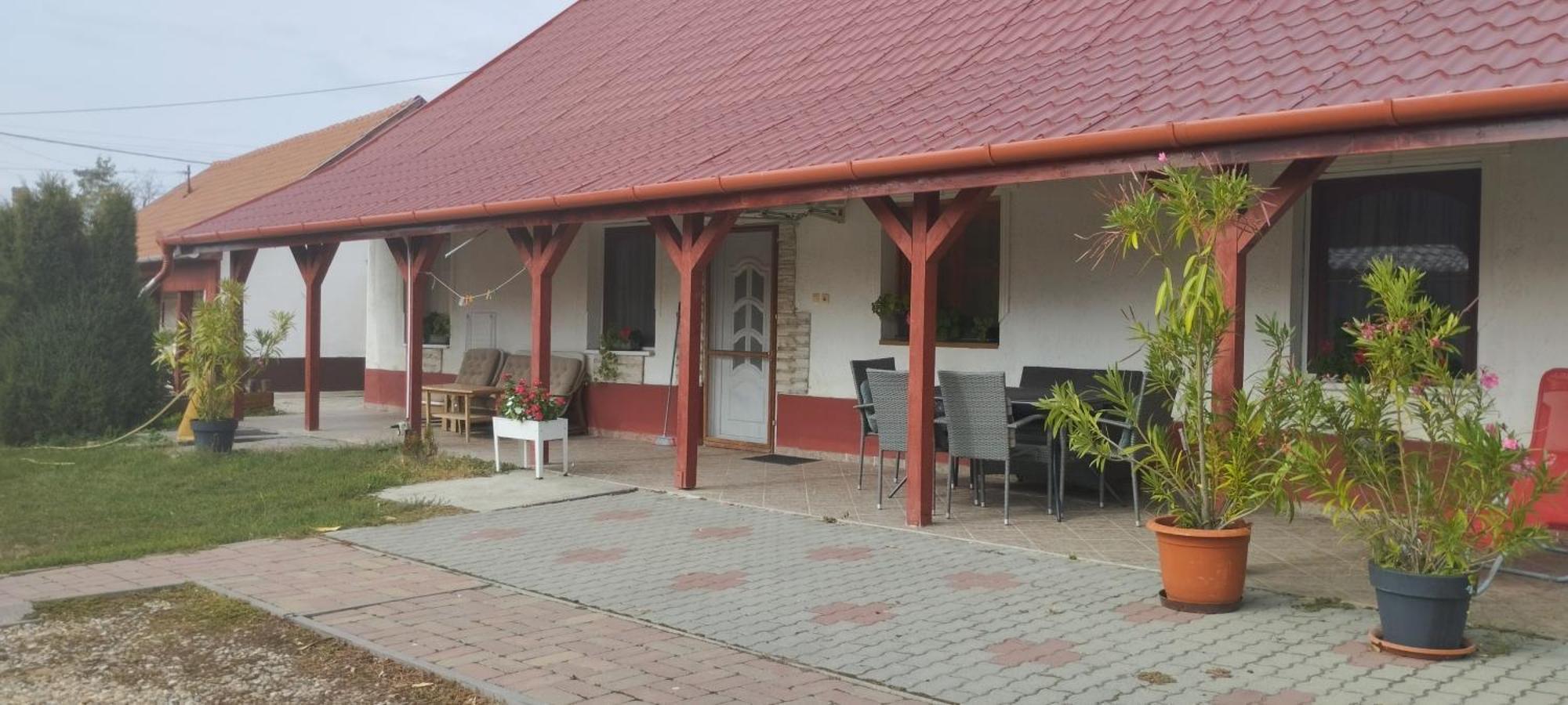 Rakoczi Vendeghaz Leilighet Poroszló Eksteriør bilde
